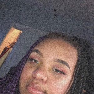 Meet your Posher, Carson